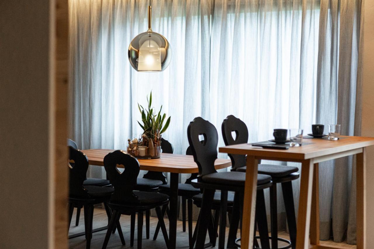 Belsit Apartments Venas Bagian luar foto